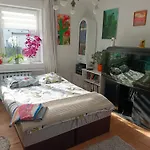 Safari House - Dom Podroznika